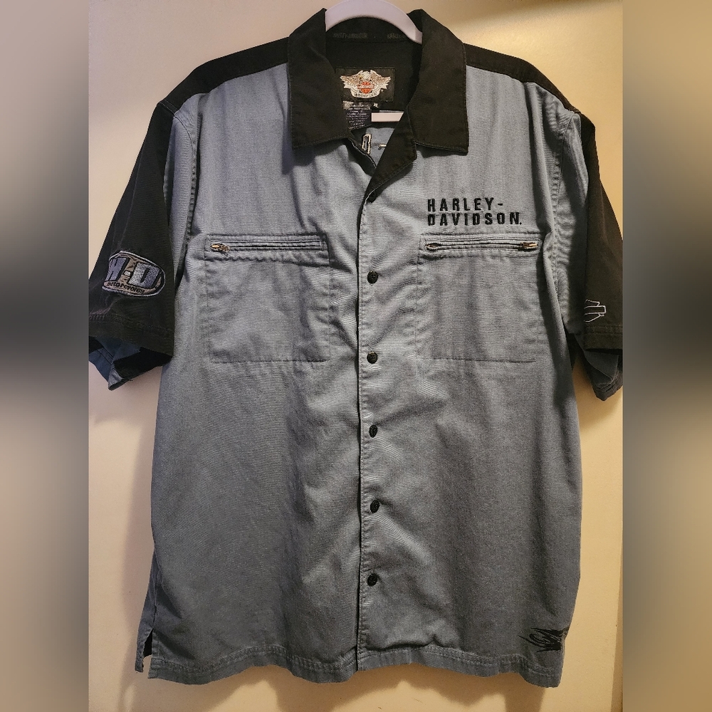 Harley-Davidson Black and Blue Button-Up Shirt - Picture 2 of 3